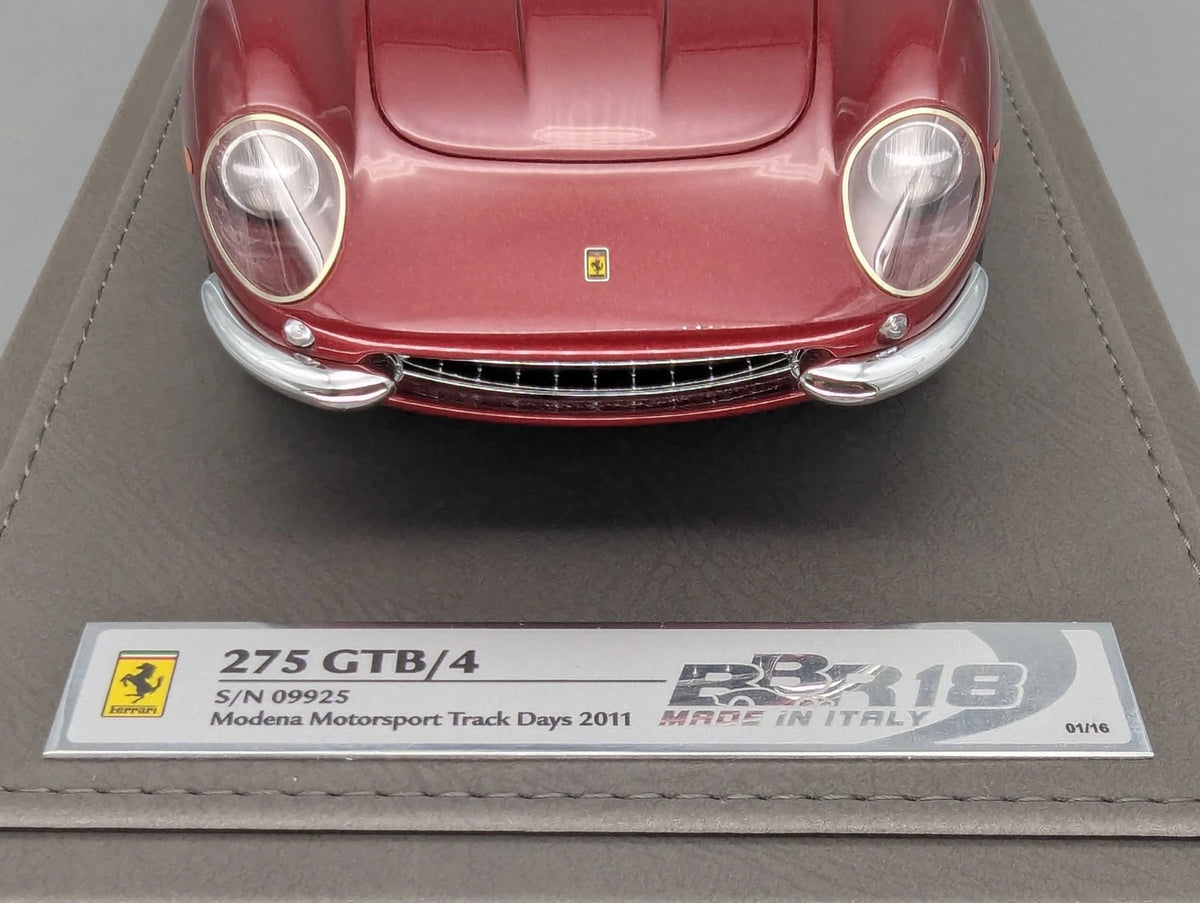 Modellautos 1:18 BBR Ferrari 275 GTB/4 1966 S/N 09925 01/16 mit Vitrine und OVP