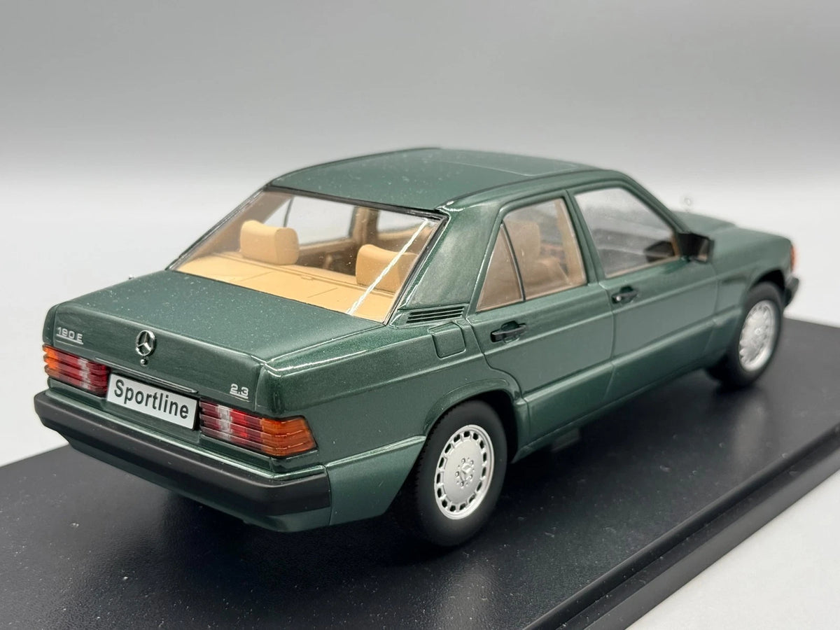 Modellautos 1:18 Triple9 Mercedes-Benz 190E 2.3 Sportline mit OVP