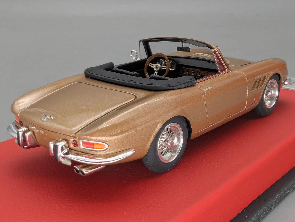 Modellautos 1:43 BBR Ferrari 330 GTS S/N 09781 Auction 2015 Limited 09/20 OVP