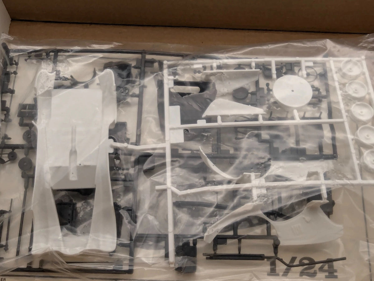 Modellauto Bausatz 1:24 Heller Humbrol 80701 BMW 328 mit OVP