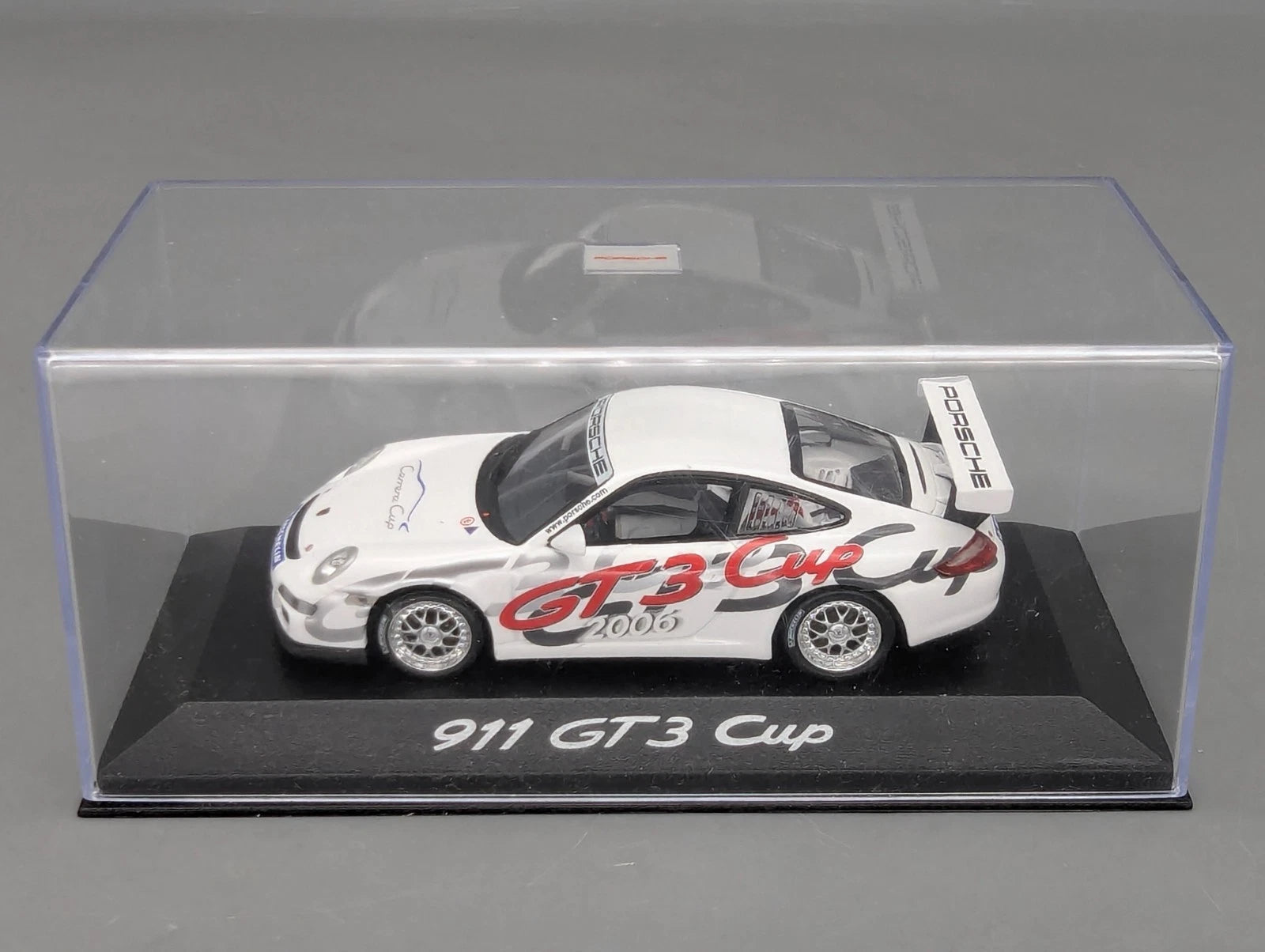 Modellautos 1:43 Minichamps Porsche 911 GT3 Cup 2006 #1 WAP Dealer OVP