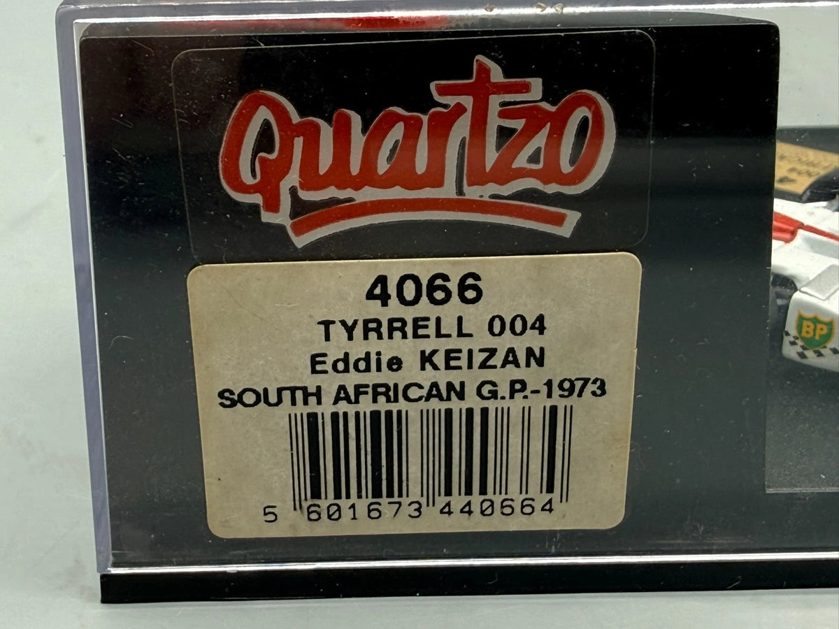 Modellautos 1:43 Quartzo Tyrrell 004 Eddie Keizan GP 1973 #26 + Vitrine