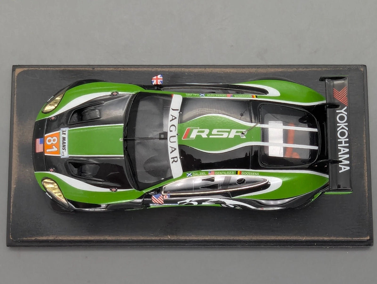Modellautos 1:43 Spark  S2589 Jaguar XKRS 24h Le Mans 2010 #81 mit Vitrine