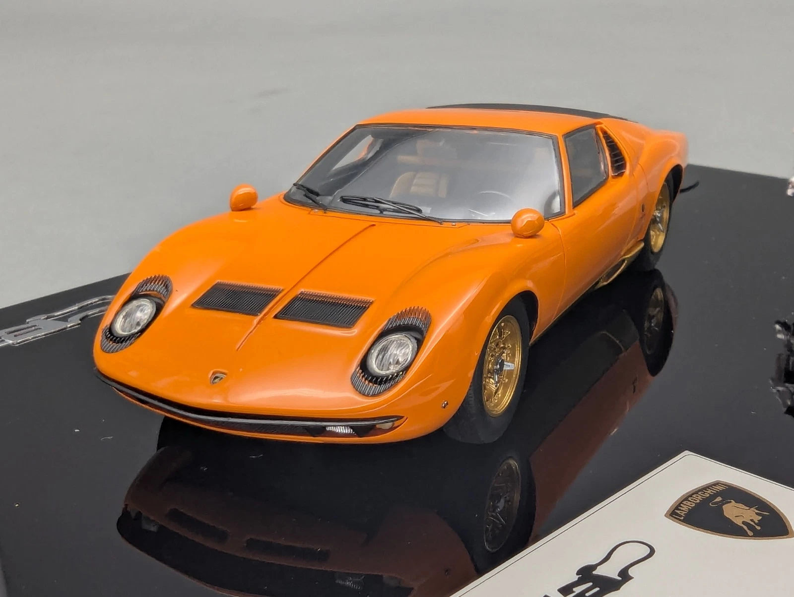 Eidolon Make Up 1:43 Lamborghini Miura P400 1967 Red Engine Set mit OVP