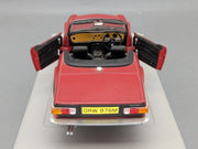 Modellautos 1:18 Britains Ertl Triumph TR6  Rot mit OVP