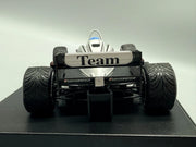 Modellautos 1:18 Minichamps McLaren Mercedes MP-498T Lapland 2000 + OVP