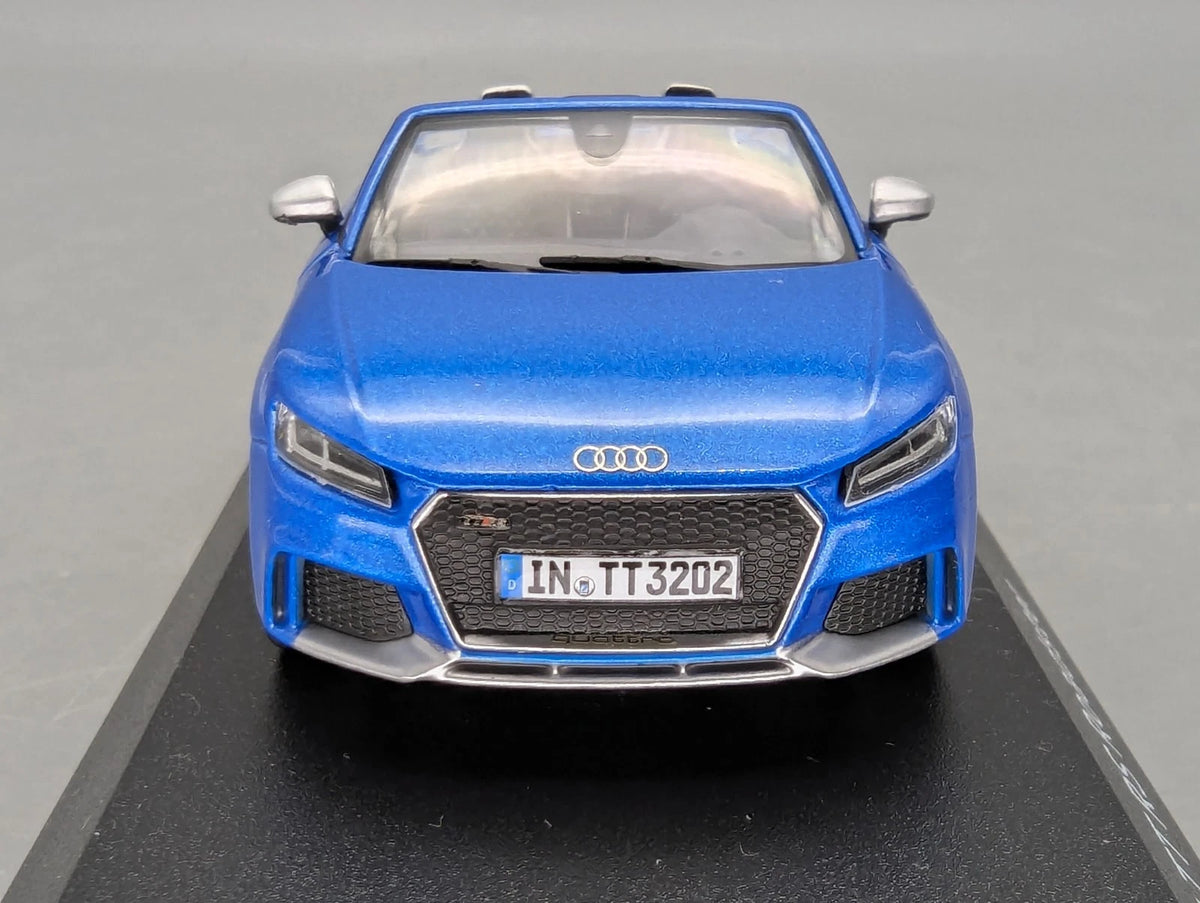 Modellautos 1:43 iScale Audi TT RS Roadster Ara Blau Metallic mit Dealer OVP