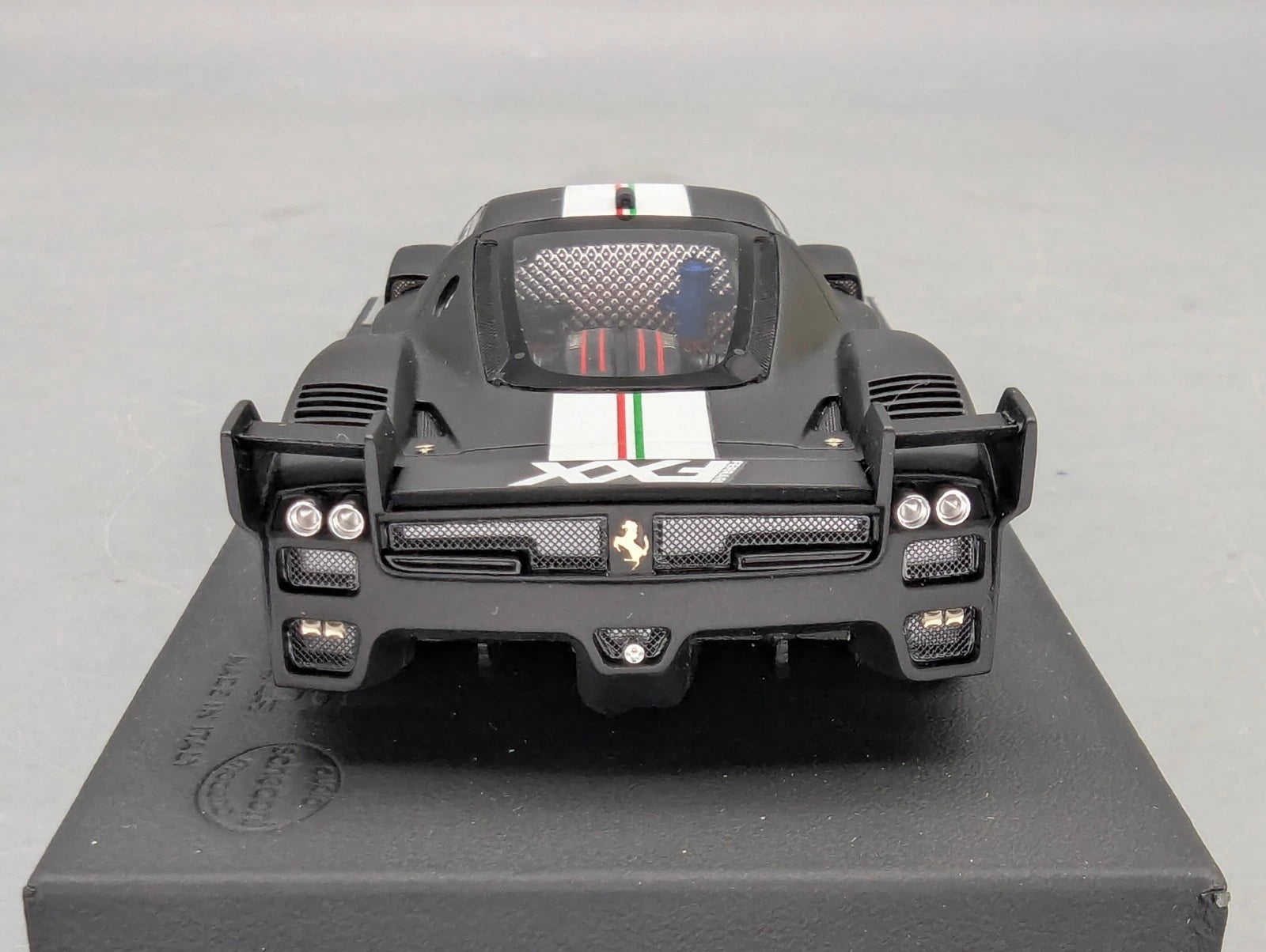 Modellautos 1:43 BBR Ferrari FXX  2006 Black Matt Ltd 19/20 mit Vitrine und OVP