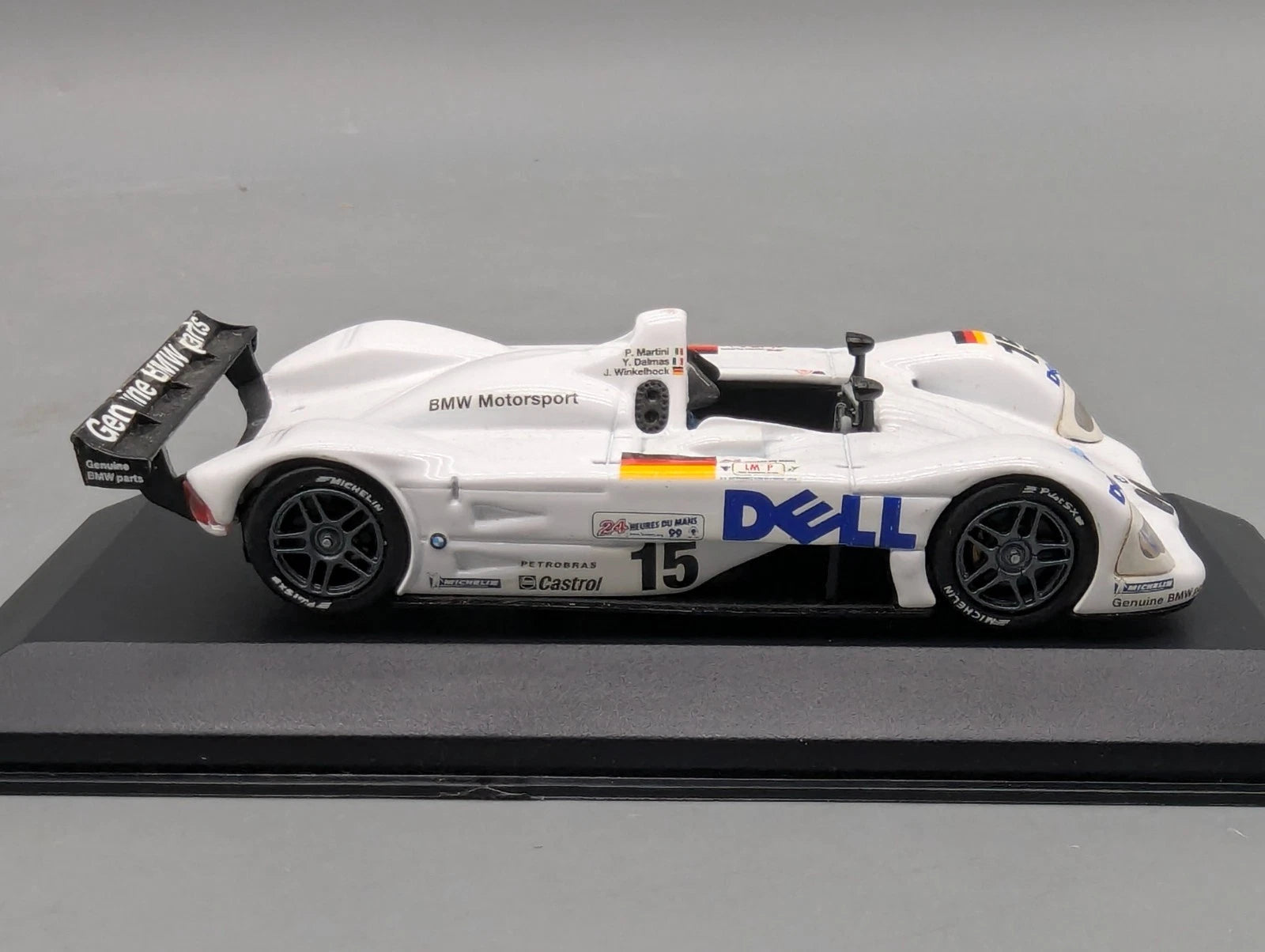 Modellautos 1:43 Minichamps BMW V12 LMR 24h Le Mans 1999 WINNER #15 Winkelhock