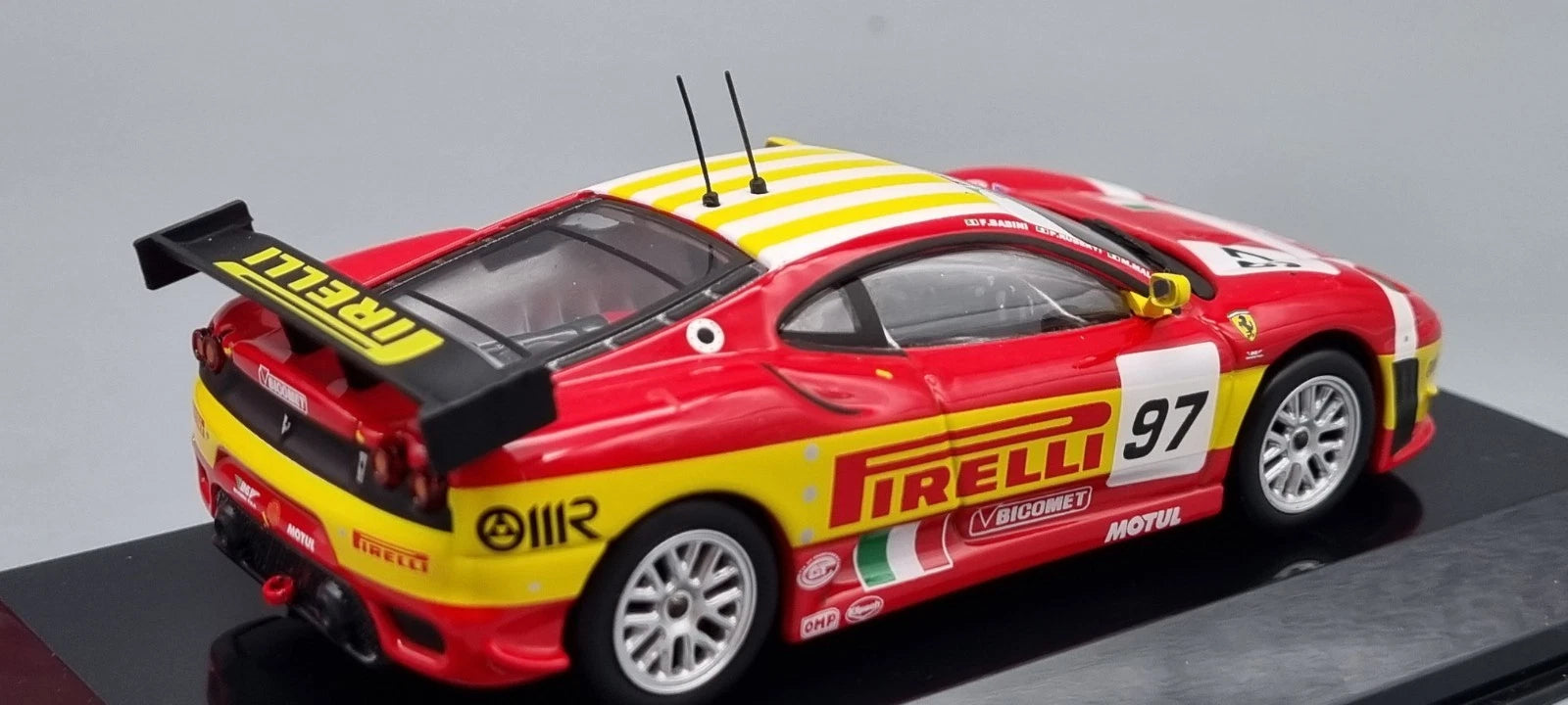 Modellautos 1:43 Bburago Racing Ferrari F430 GTC 24h Le Mans 2008 #97 OVP
