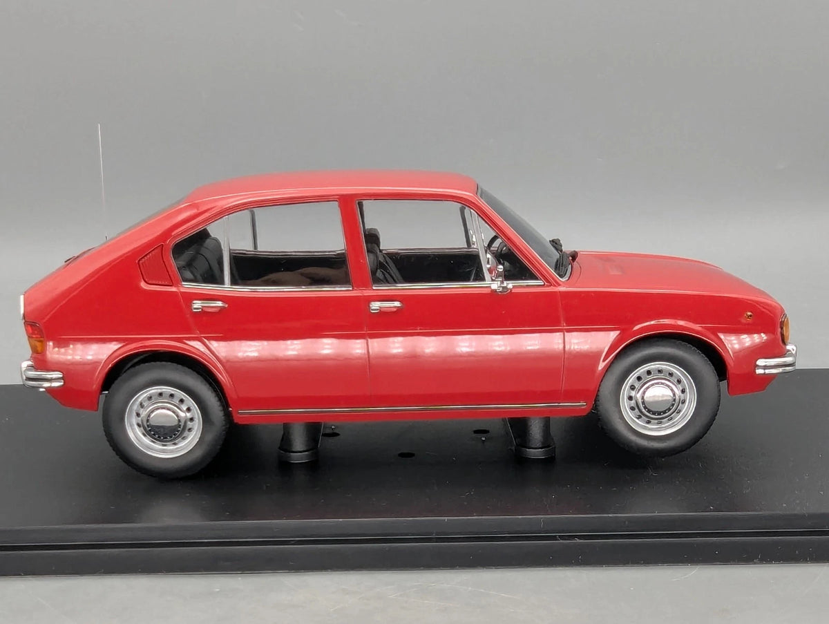 Modellautos 1:18 KK-Scale Alfa Romeo Alfasud 1974 Rot mit OVP