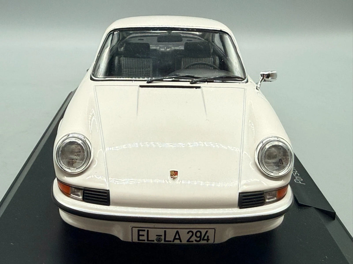 Modellautos 1:18 Norev Porsche 911 RS touring mit OVP