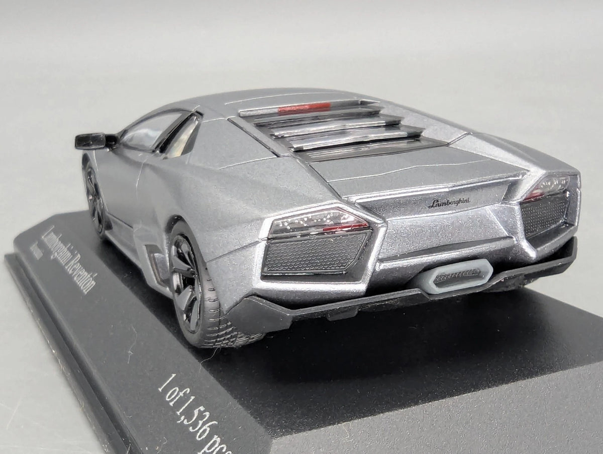 Modellautos 1:43 Minichamps Lamborghini Reventon 2007 Matt Grey Grau mit OVP