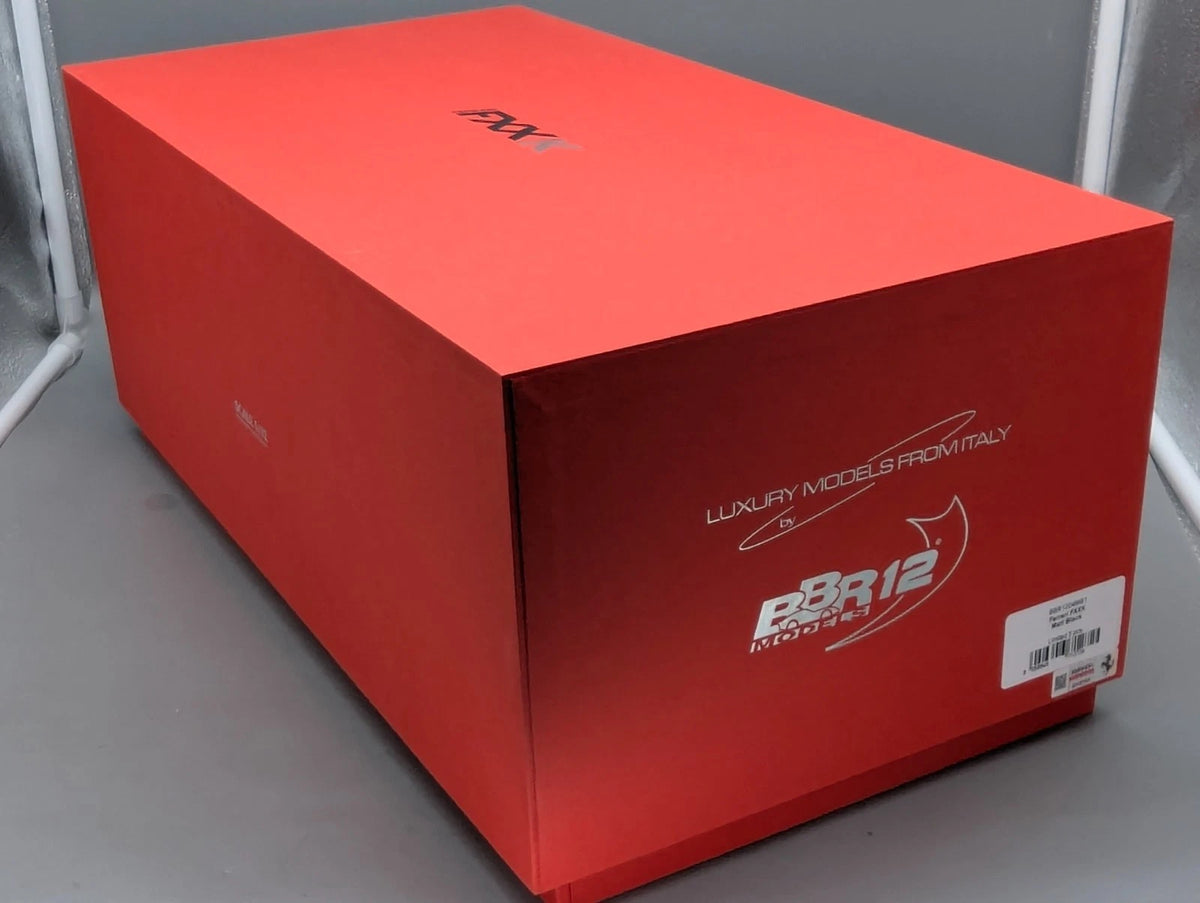 Modellautos 1:12 BBR Ferrari FXX-K Matt Black Ltd 03/05 Vitrine OVP