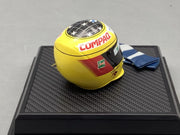 Modellautos 1:8 Hot Wheels Racing Ralf Schumacher 2000 Helm und Handschuhe OVP