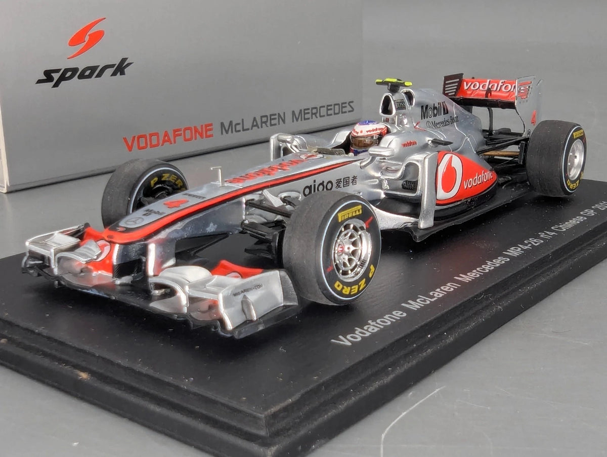 Modellautos 1:43 Spark S3023 McLaren Mercedes MP4-26 China GP 2011 #4 Button OVP