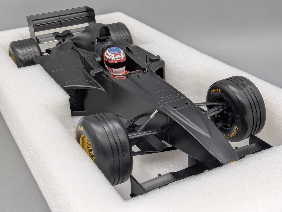 Modellautos 1:12 Werk83 Ferrari F300 1998 Test Fiorano Michael Schumacher OVP