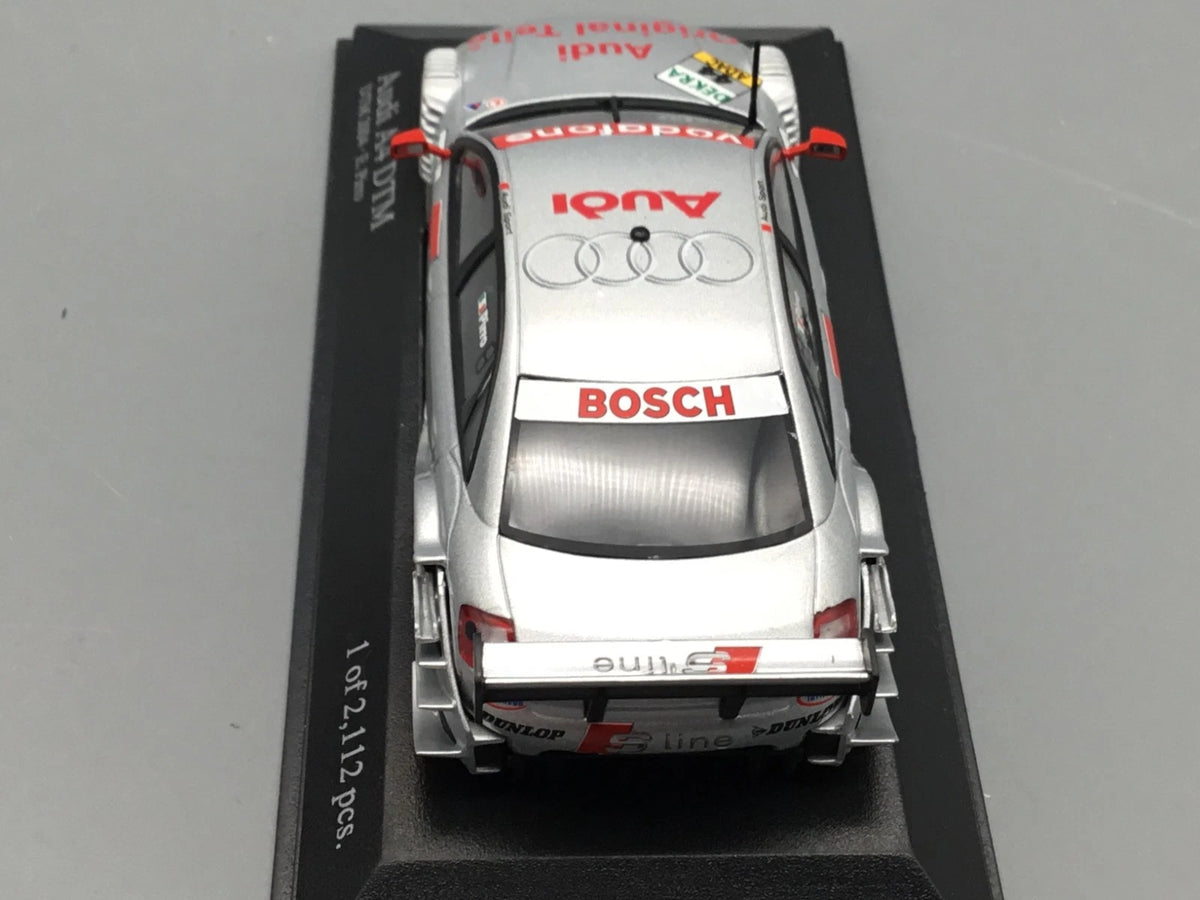 Modellautos 1:43 Minichamps Audi A4 DTM 2004 E. Pirro #44 in OVP