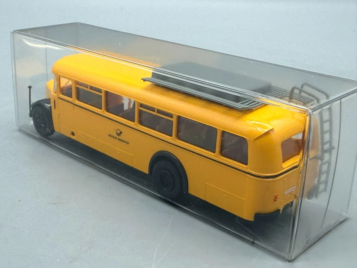 Bus Modelle H0 1:87 Brekina MAN MKN-Bus 100 Jahre Führerscheinprüfung mit OVP