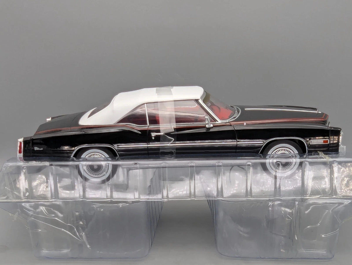 Modellautos 1:18 MCG Modelcar Group 18473 Cadillac Eldorado Convertible Blk OVP