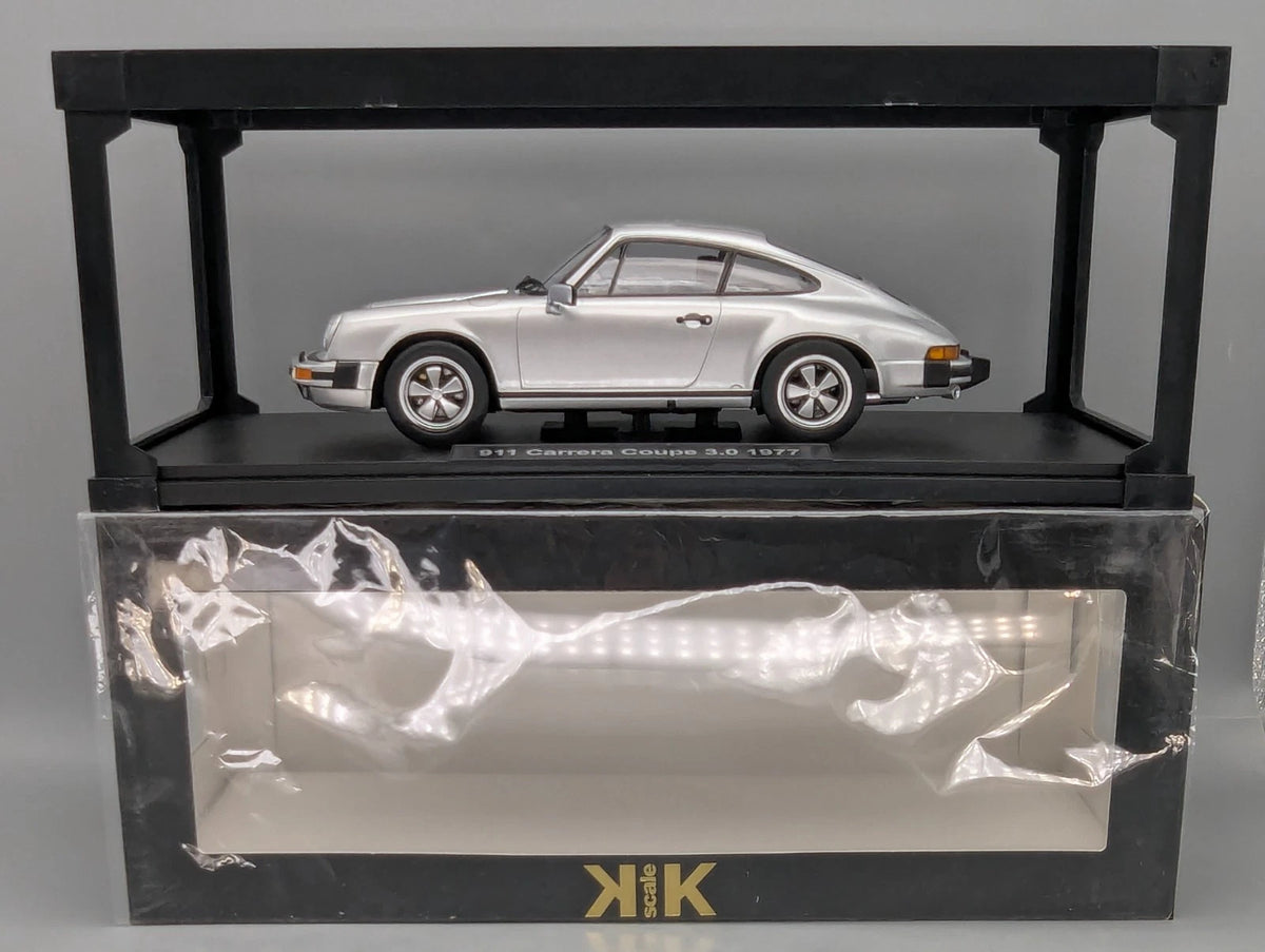 Modellautos 1:18 KK-Scale Porsche 911 Carrera Coupe 3.0 1977 Silber mit OVP