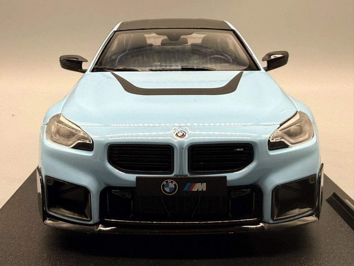 Modellautos 1:18 Solido BMW M2 Performance Parts mit OVP