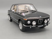 Modellautos 1:18 AUTOart Millenium 70503 BMW 2002 L Black mit OVP
