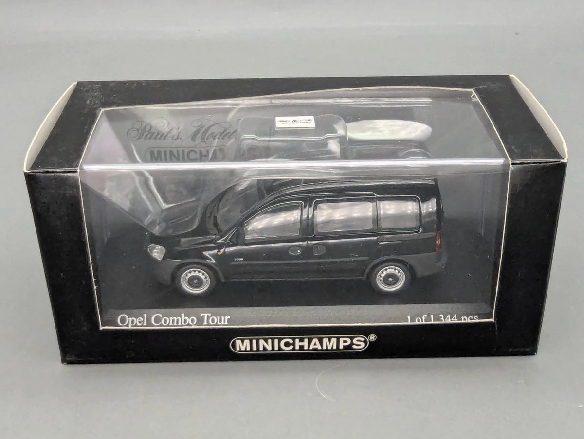 Modellautos 1:43 Minichamps Opel Combo Tour 2002 Schwarz Black mit OVP