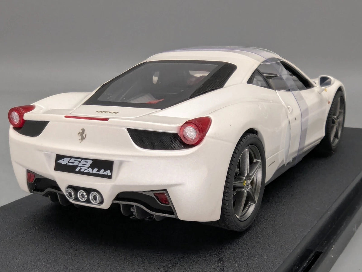 Modellautos 1:18 Hot Wheels Elite Ferrari 458 Italia Fernando Alonso mit OVP