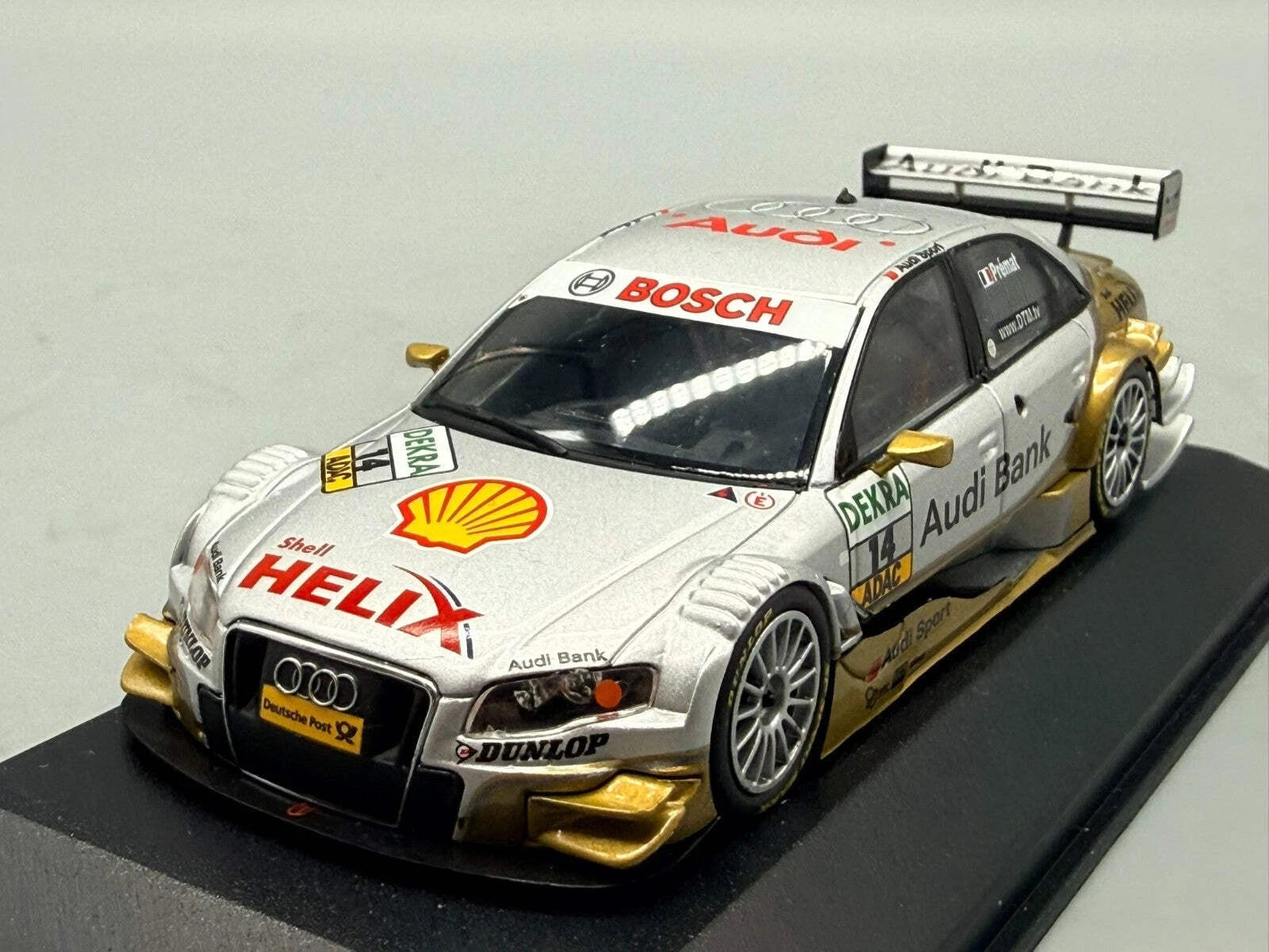 Modellautos 1:43 Minichamps Audi A4 DTM 2008  #14 Alexandre Premat mit OVP