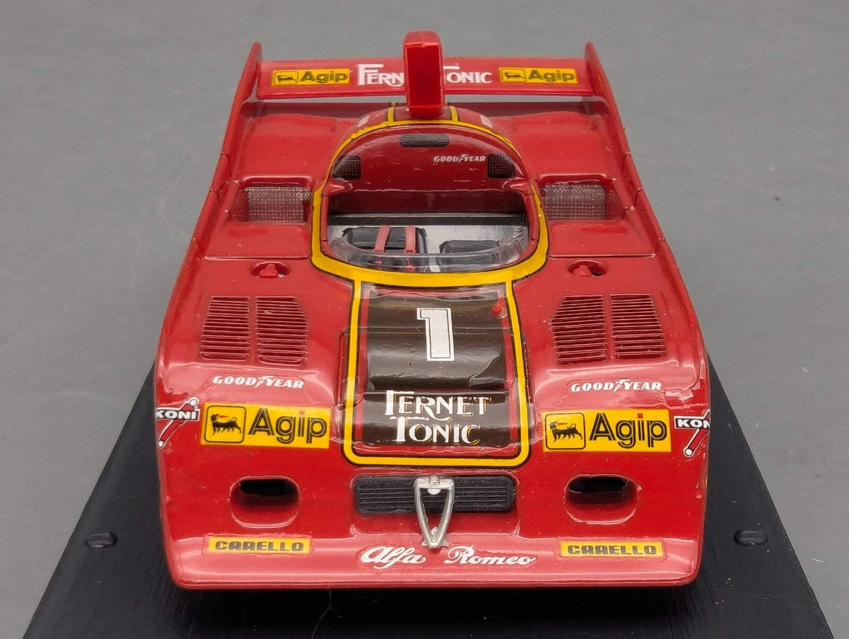 Modellautos 1:43 Brumm Alfa Romeo 33SC 12 Coppa Florio 1977 #1 Merzario mit OVP