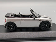 Modellautos 1:43 Minichamps Mini Cooper S Cabriolet 2009 Haube zum Öffnen OVP