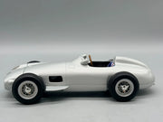Modellautos 1:18 Werk83 Mercedes-Benz W196 Formula 1 1955 Silber mit OVP