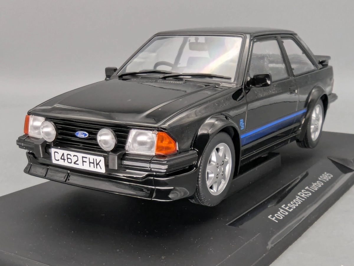Modellautos 1:18 MCG Modelcar Group 18420 Ford Escort RS Turbo 1985 Black OVP