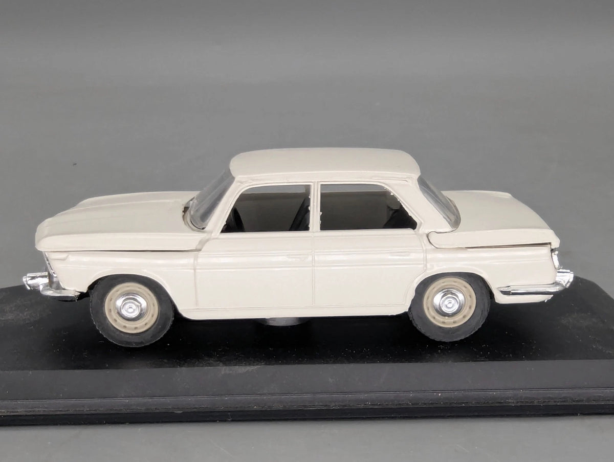 Modellautos 1:43 Eligor 1337 BMW 2000 Weiß mit OVP
