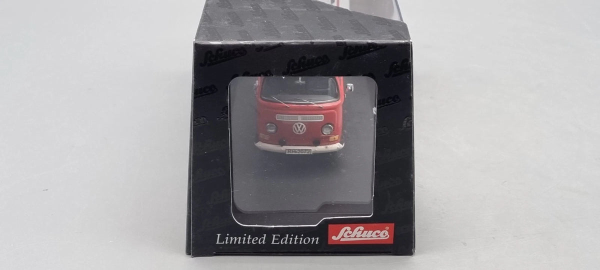 Transporter Modelle 1:43 Schuco 03212 VW Kastenwagen T2a Feuerwehr OVP