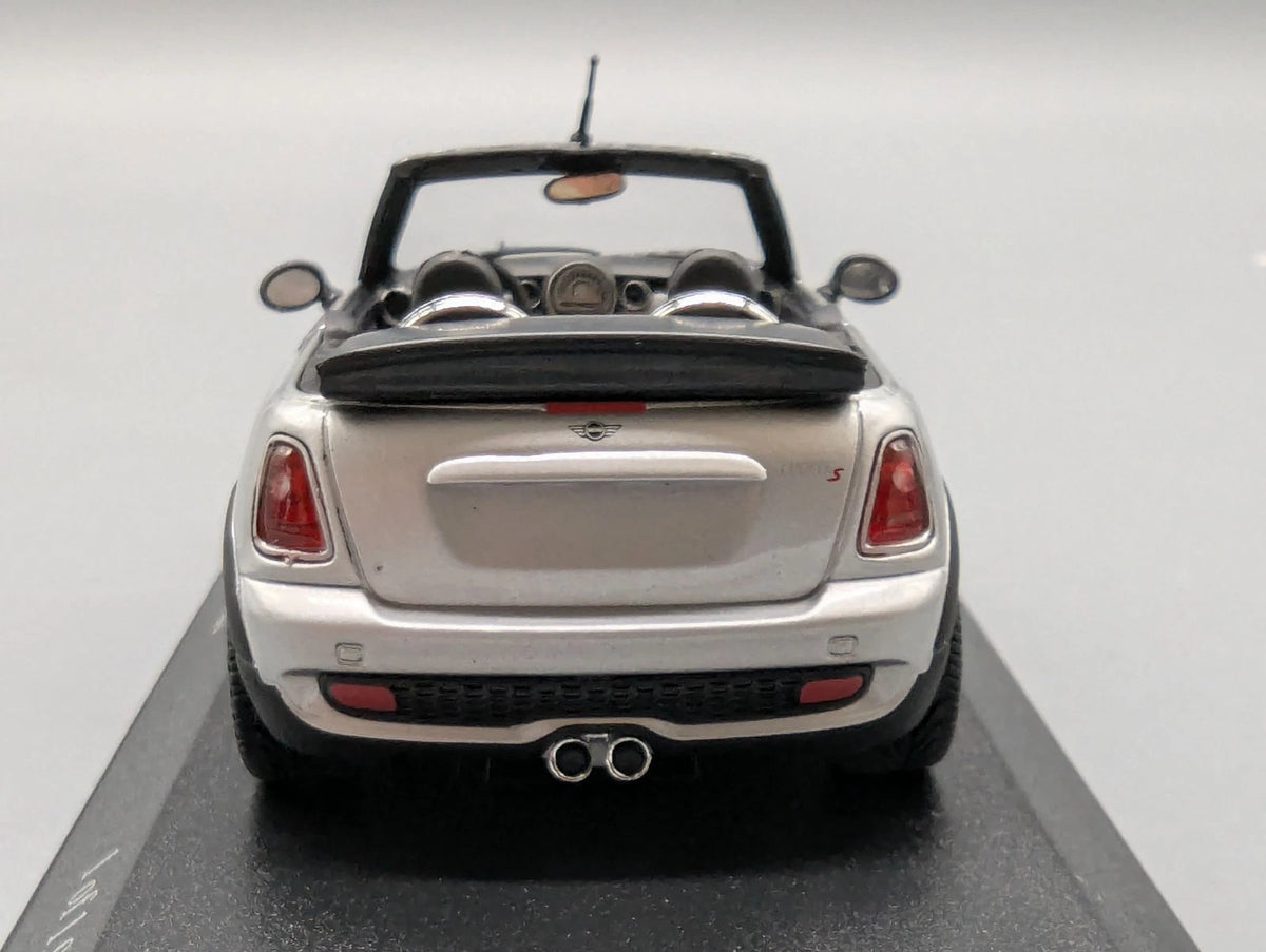 Modellautos 1:43 Minichamps Mini Cooper S Cabriolet 2009 Haube zum Öffnen OVP