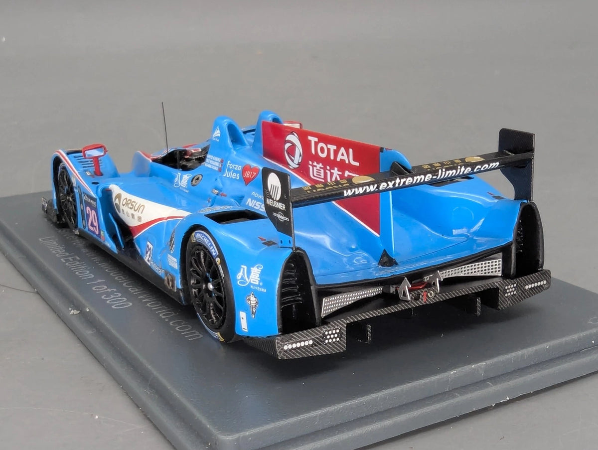 Modellautos 1:43 Spark Oreca 03R Nissan 24h Le Mans 2015 #29 Vitrine