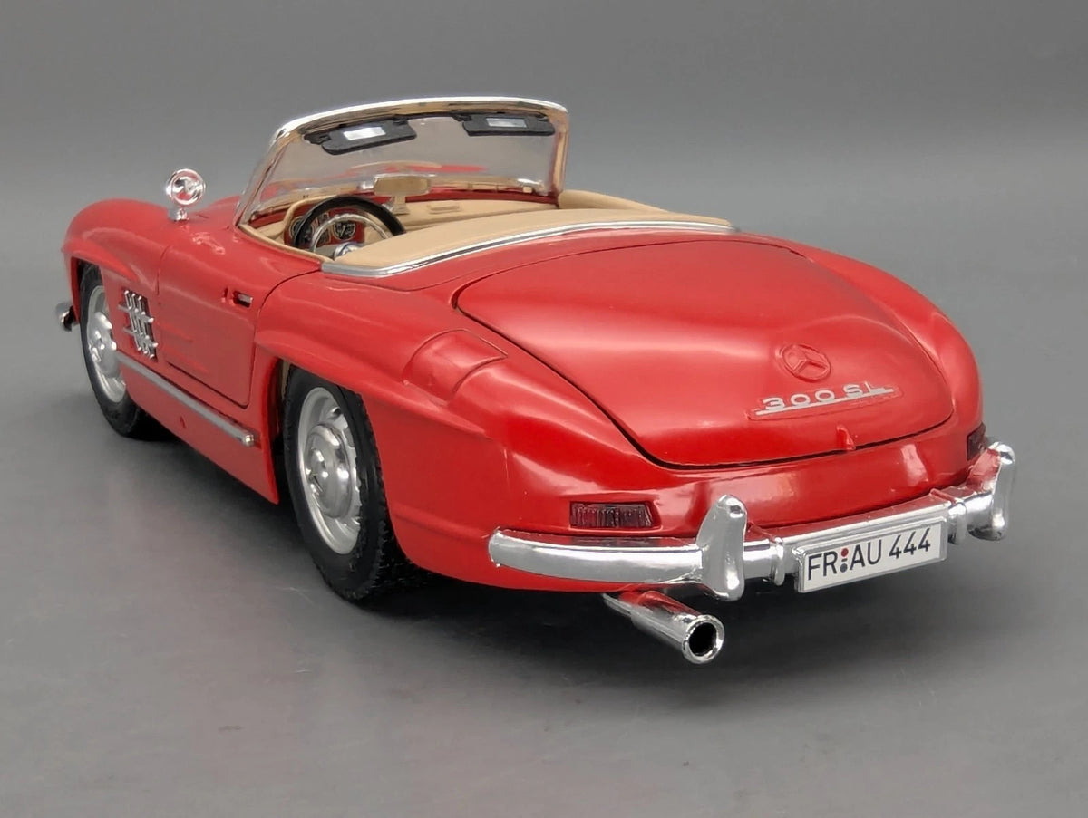 Modellautos 1:18 Bburago Mercedes Benz 300 SL Cabriolet Rot mit Vitrine