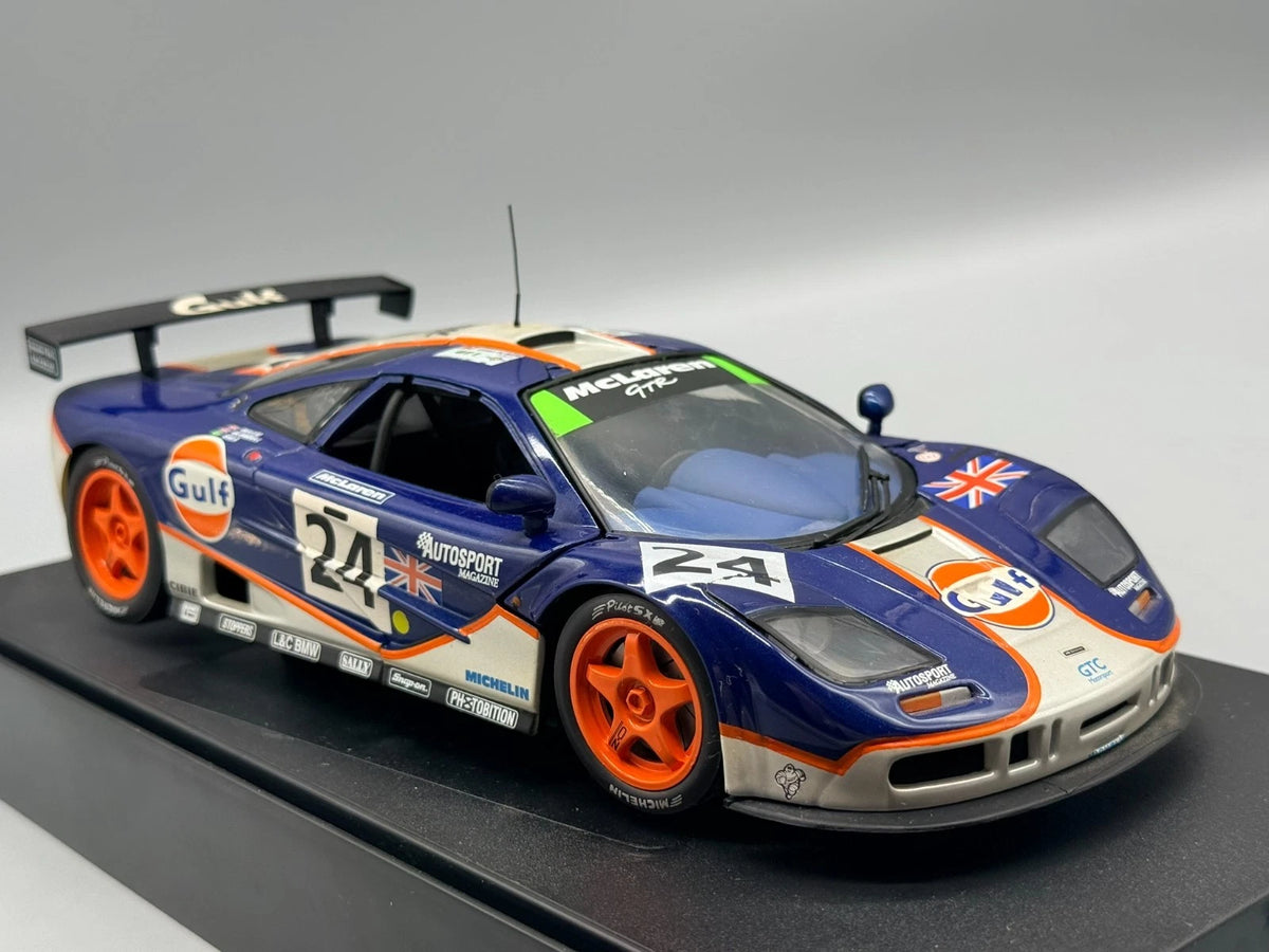 Modellautos 1:18 UT Models McLaren F1 GTR #40 mit OVP