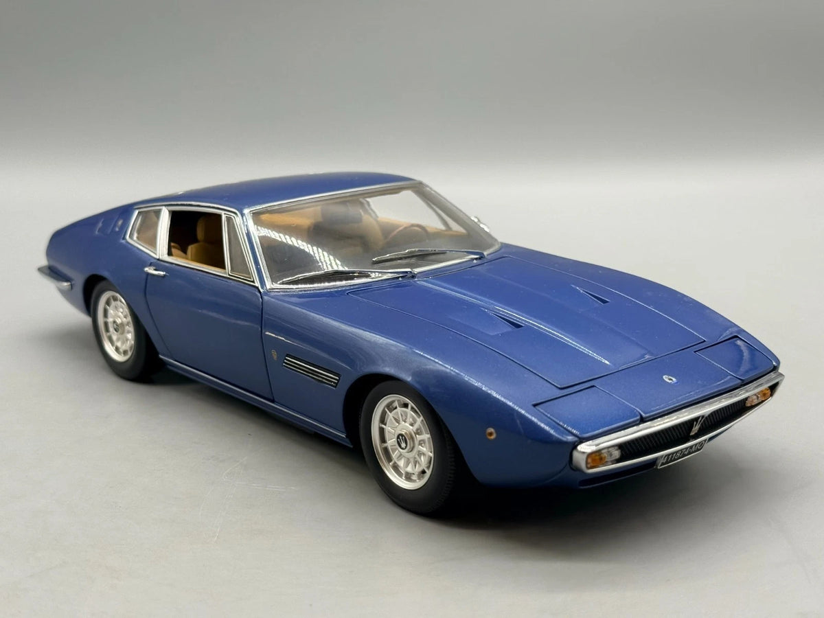 Modellautos 1:18 Minichamps Maserati Ghibli 1969 mit OVP