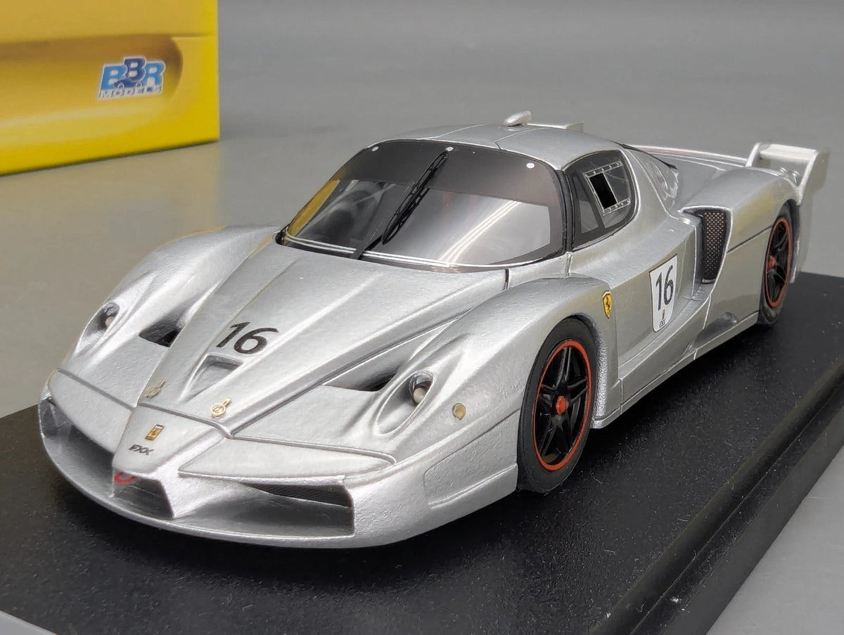 Modellautos 1:43 BBR Ferrari FXX  2006 Silber #16 Ltd 04/10 mit Vitrine und OVP