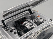 Modellautos 1:18 Kyosho BMW 2002 tii Silber mit OVP