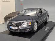 Modellautos 1:43 Minichamps Audi A8 Nachtblau mit Dealer OVP