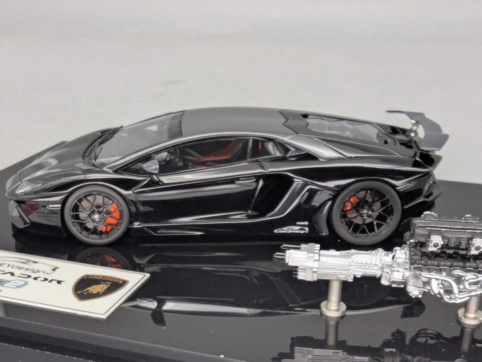 Eidolon Make Up 1:43 Lamborghini Aventador LP760-2 Engine Set Oakley Black OVP