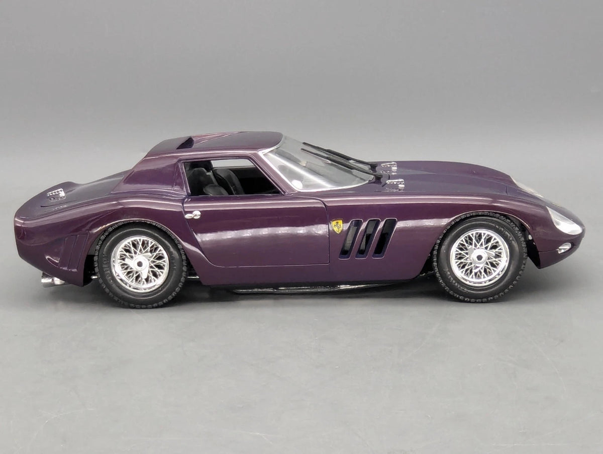 Modellautos 1:18 Guiloy 67527 Ferrari 250 GTO 1964 Violet Purple mit Vitrine