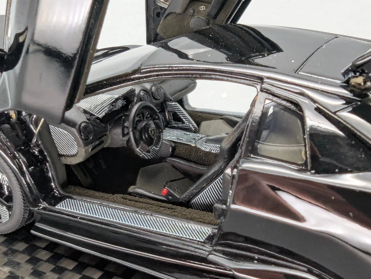 Modellautos 1:43 MR Lamborghini Reventon mit Open Close Door Funktion 07/10 OVP
