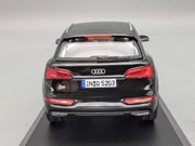 Modellautos 1:43 iScale Audi Q5 Mythosschwarz Schwarz Myth Black mit Dealer OVP