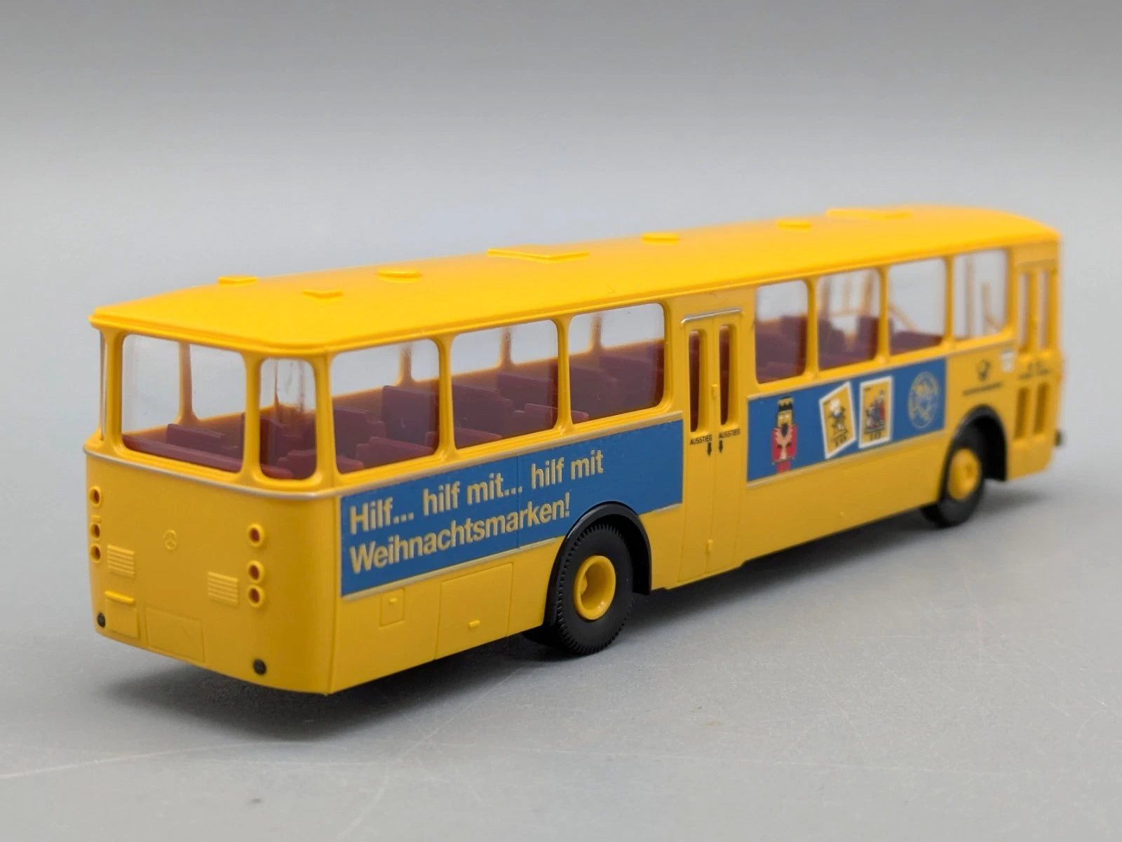 Bus Modell 1:87 Brekina Mercedes Benz  0 317K "Weihnachts-Edition 2008" mit OVP