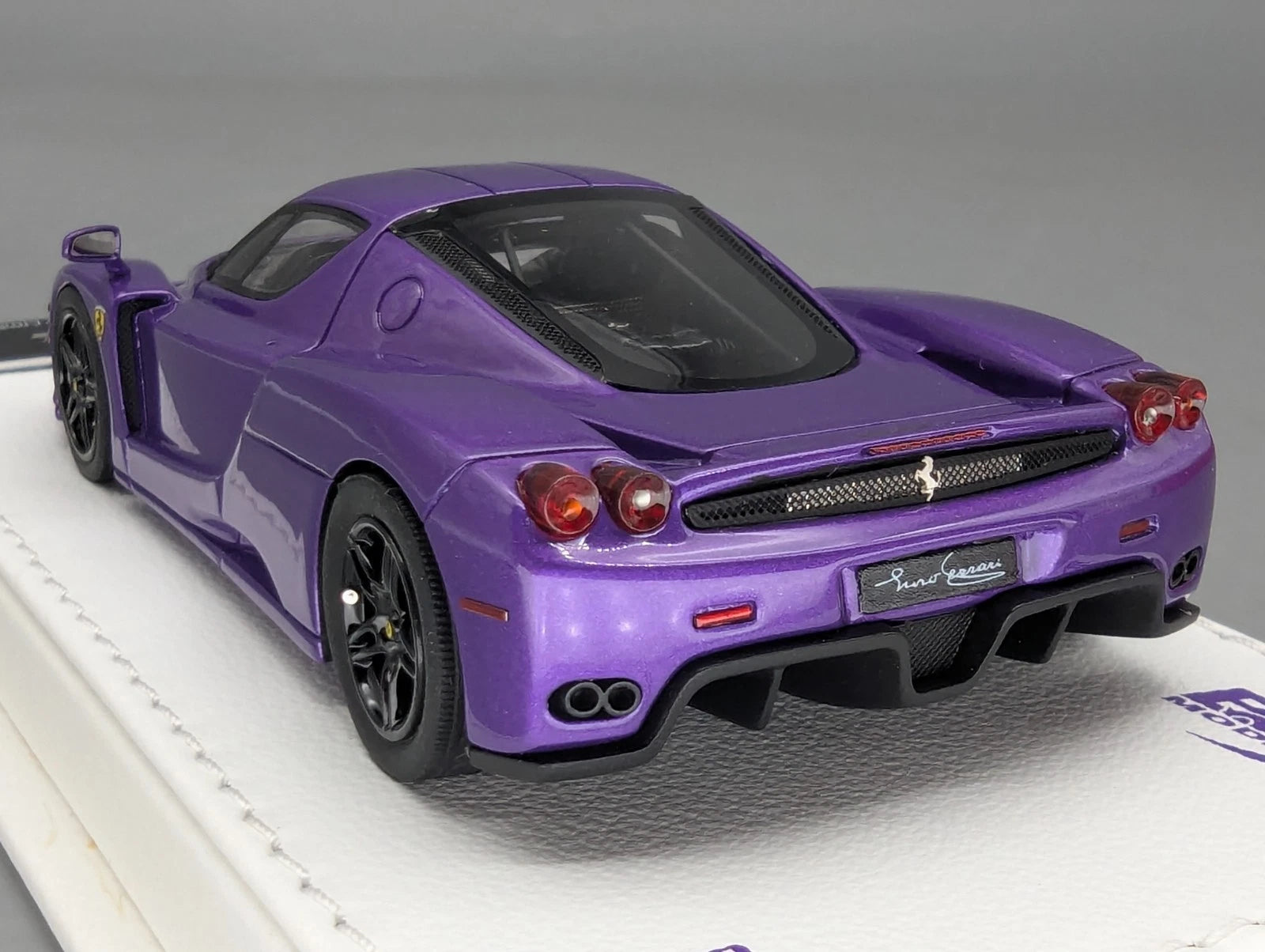 Modellautos 1:43 BBR Executive Calsito Ferrari Enzo Mica Violet Gl Ltd 20/35 OVP